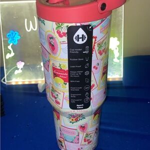 HydroJug Farmers market 40oz sport bottle. BNWT. Never used.